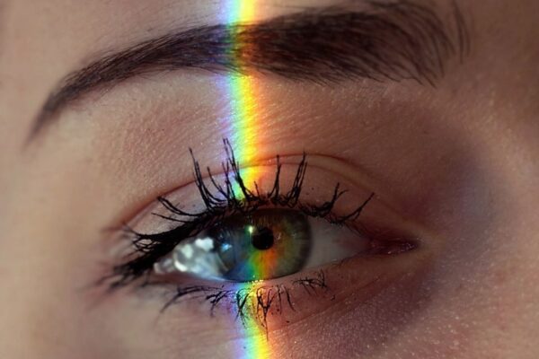 Image of an eye during brainspotting therapy