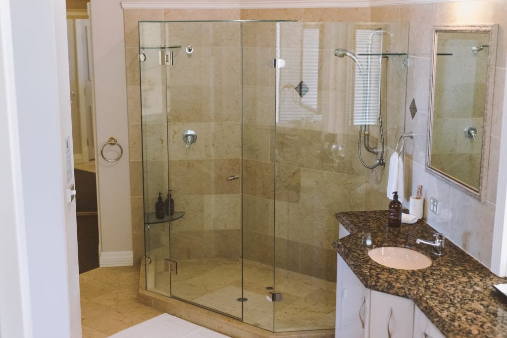 A beautiful bathroom